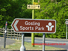 Road sign for Gosling Sports Park