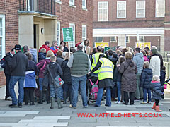After handing in a petition GVPS committee member Karen Ware and WHBC councillor Mandy Perkins addressed the crowd