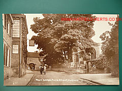 monochrome Fore Street, Hatfield postcard