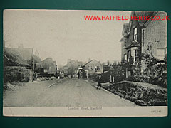 monochrome postcard view of London Road